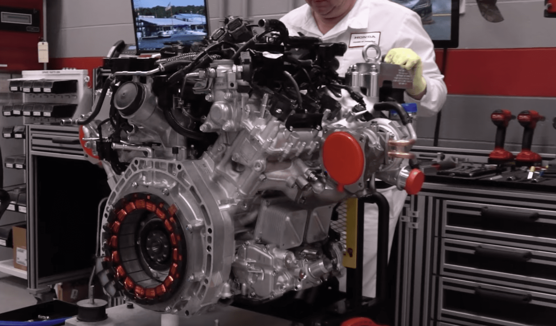 Watch how an Acura NSX engine comes together | Hooniverse