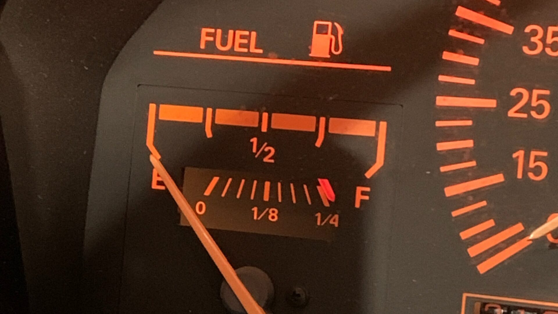 Fuel gauge in a Nissan 300ZX